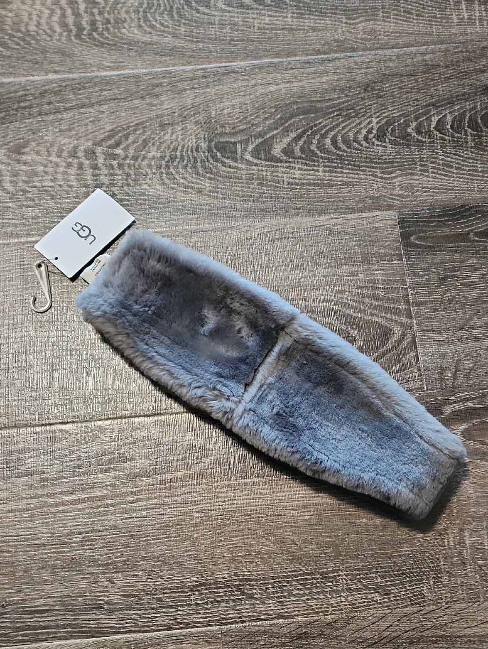 UGG Genuine Shearling Reversible Headband - Picture 7 of 7